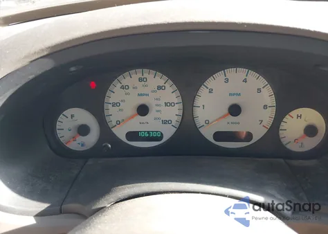 2002 Dodge Grand Caravan Sport z USA, uszkodzony, nr VIN 2B4GP44332R745174